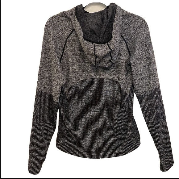 Fabletics Avaline Seamless Long-Sleeve Hoodie - Picture 3 of 7